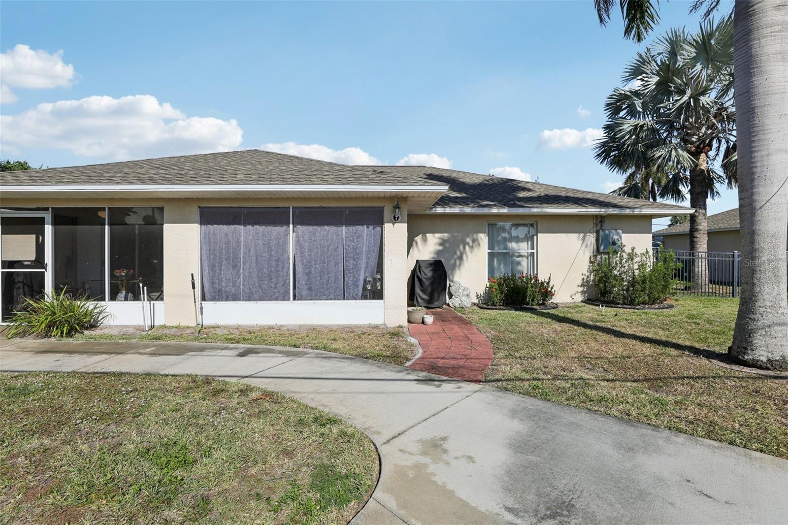 Image 55 of 59 For 527 Jackson Avenue