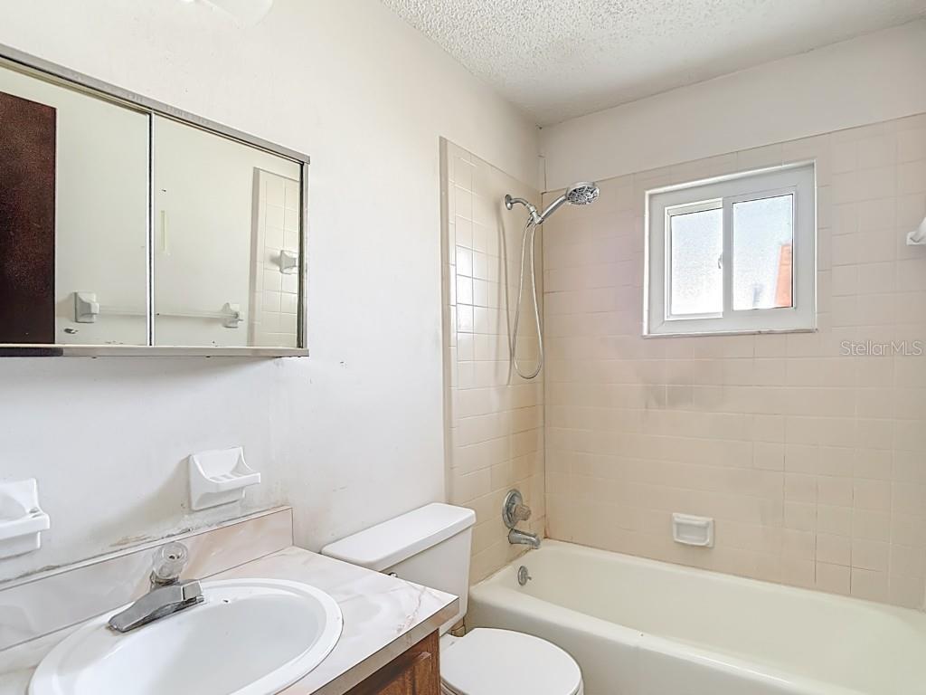 Image 21 of 30 For 1807 Barnes Street