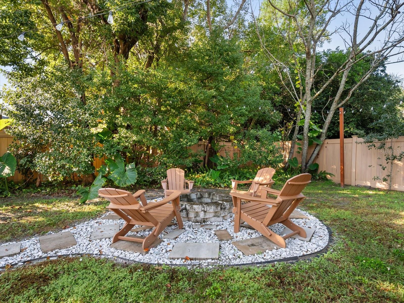 Image 25 of 43 For 1010 Forest Avenue