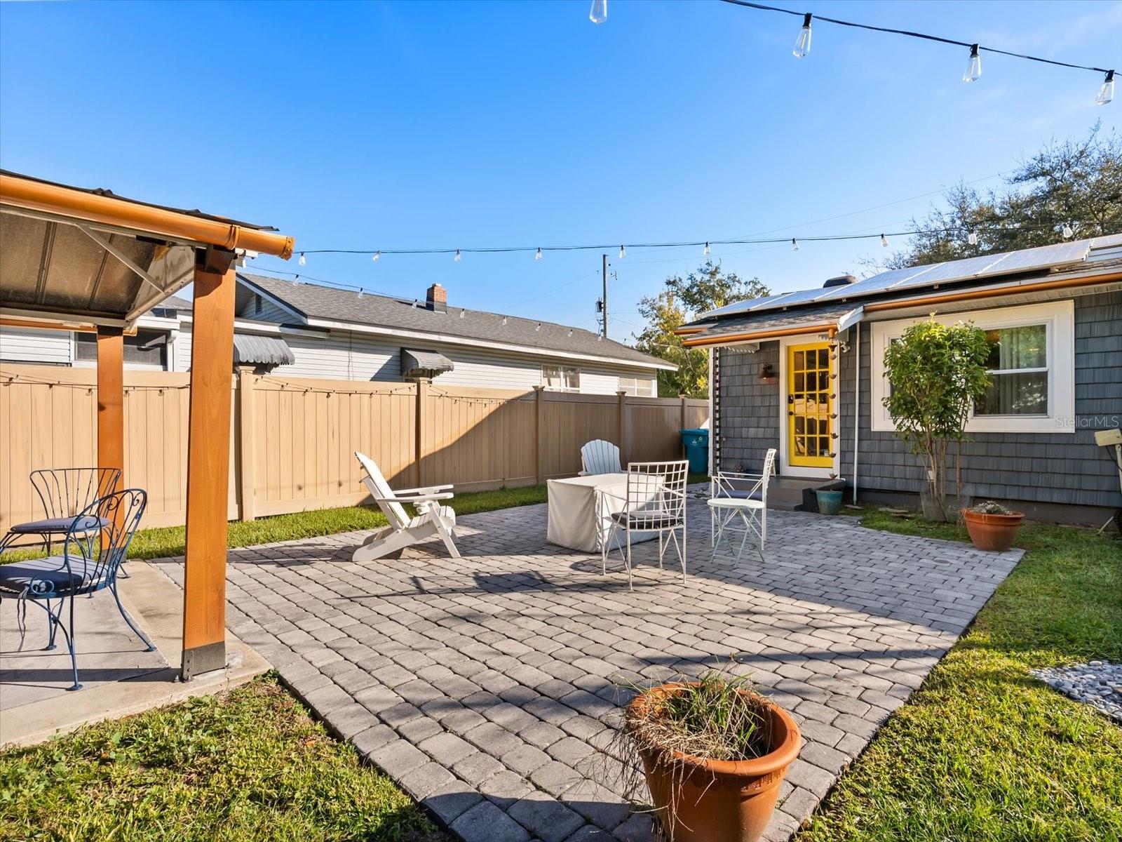 Image 26 of 43 For 1010 Forest Avenue