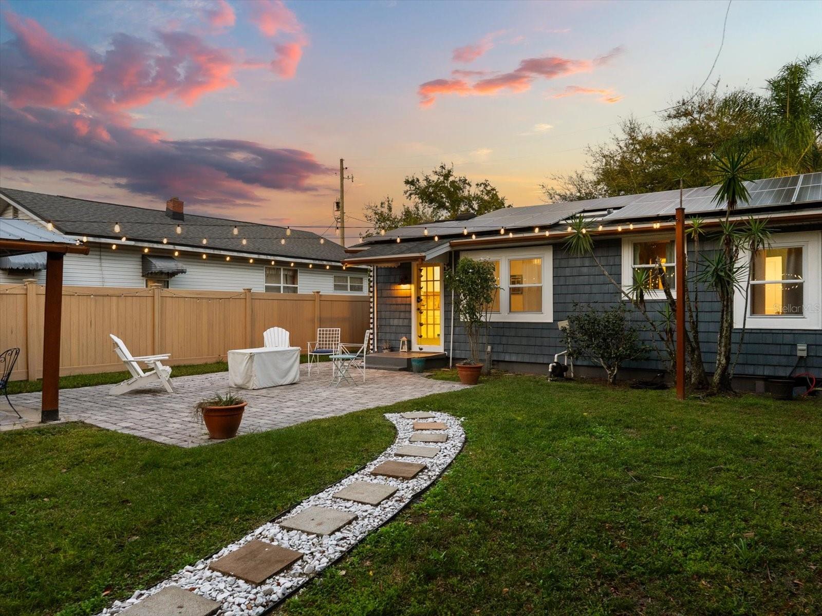 Image 34 of 43 For 1010 Forest Avenue