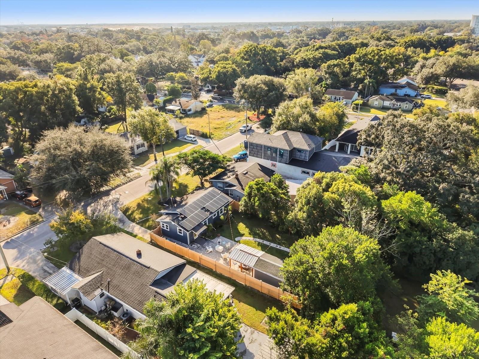 Image 42 of 43 For 1010 Forest Avenue