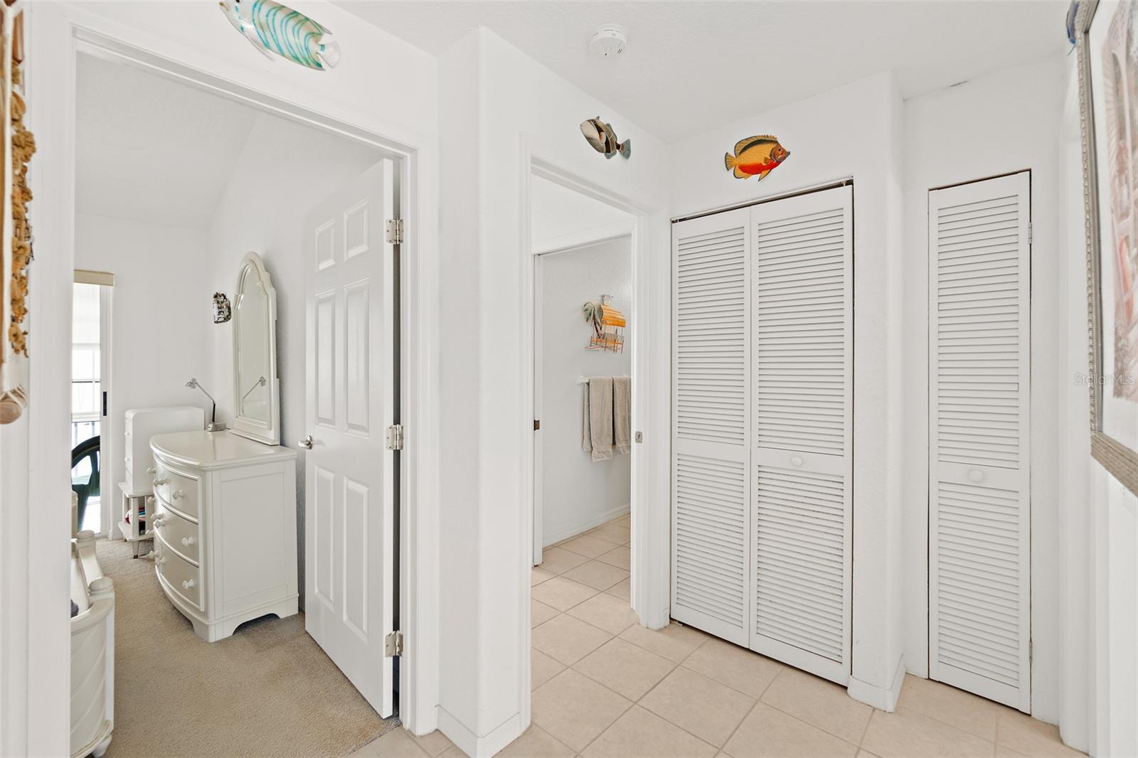 Image 12 of 28 For 419 Ocean Park Lane V146