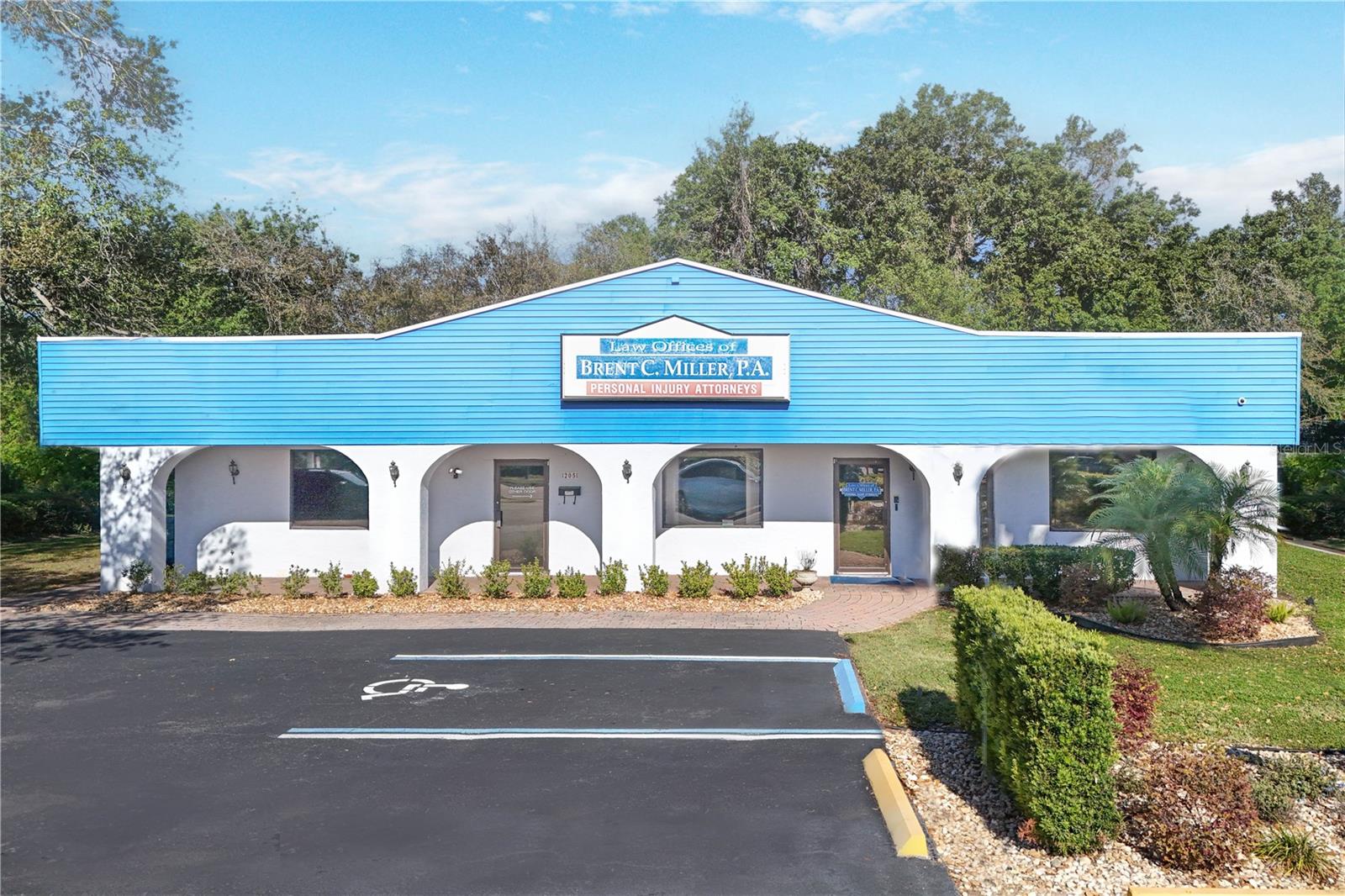 Image 2 of 24 For 205 Burleigh Boulevard