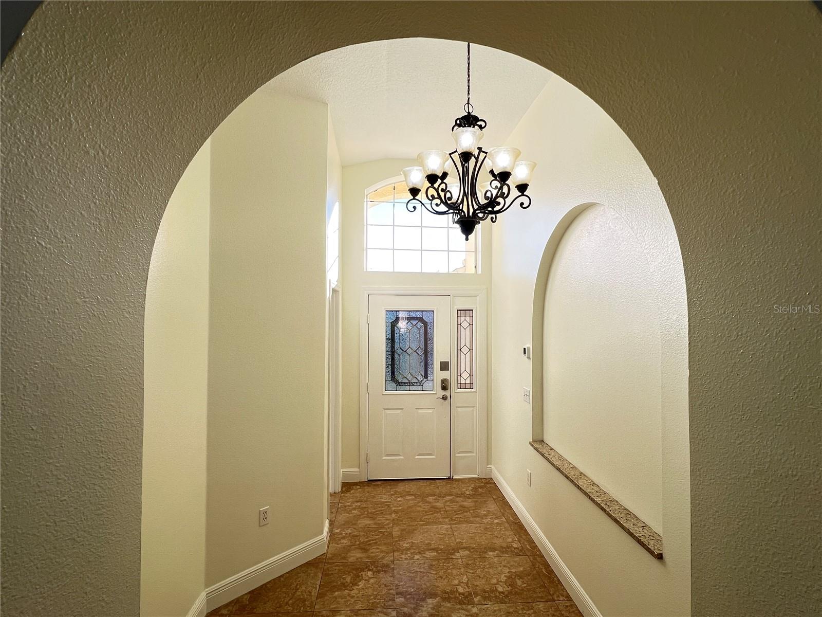 Image 7 of 48 For 2859 Blooming Alamanda Loop