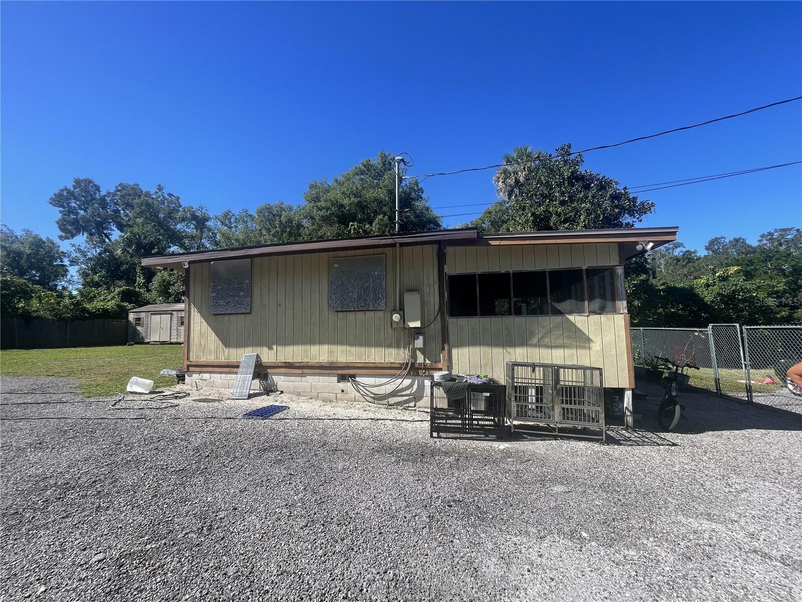 Image 13 of 19 For 520 Spring Street