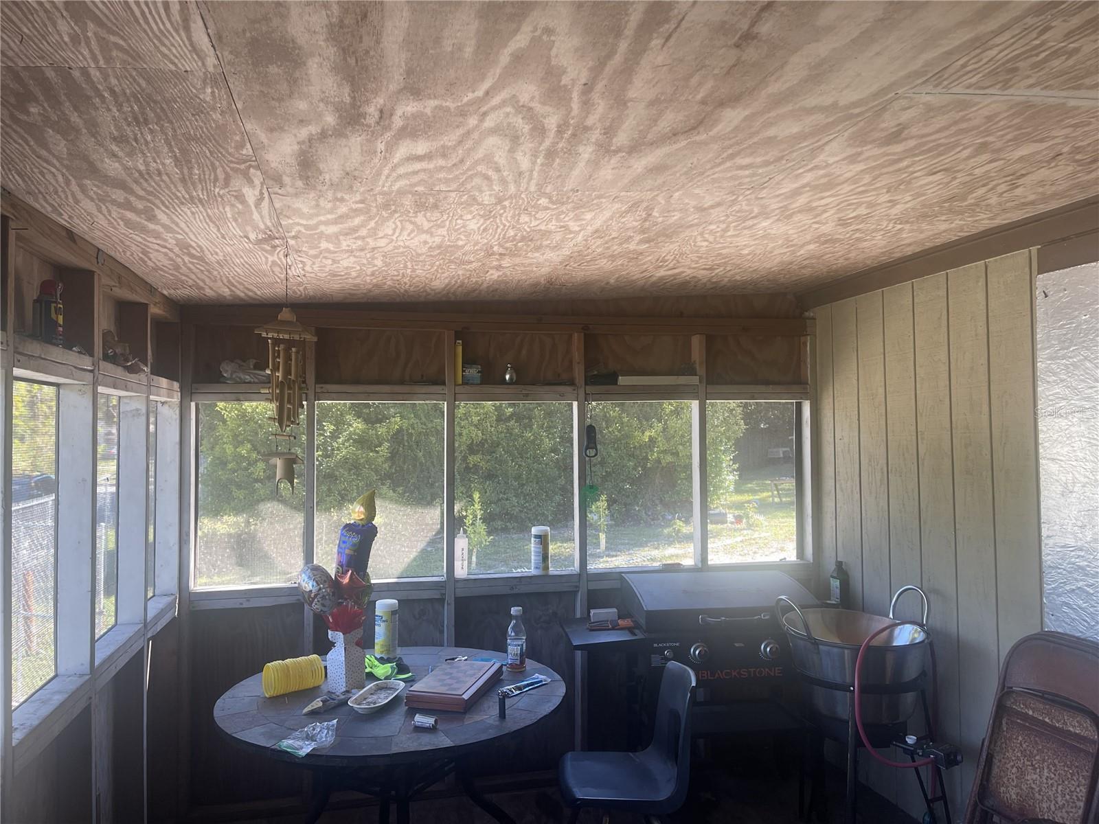 Image 17 of 19 For 520 Spring Street