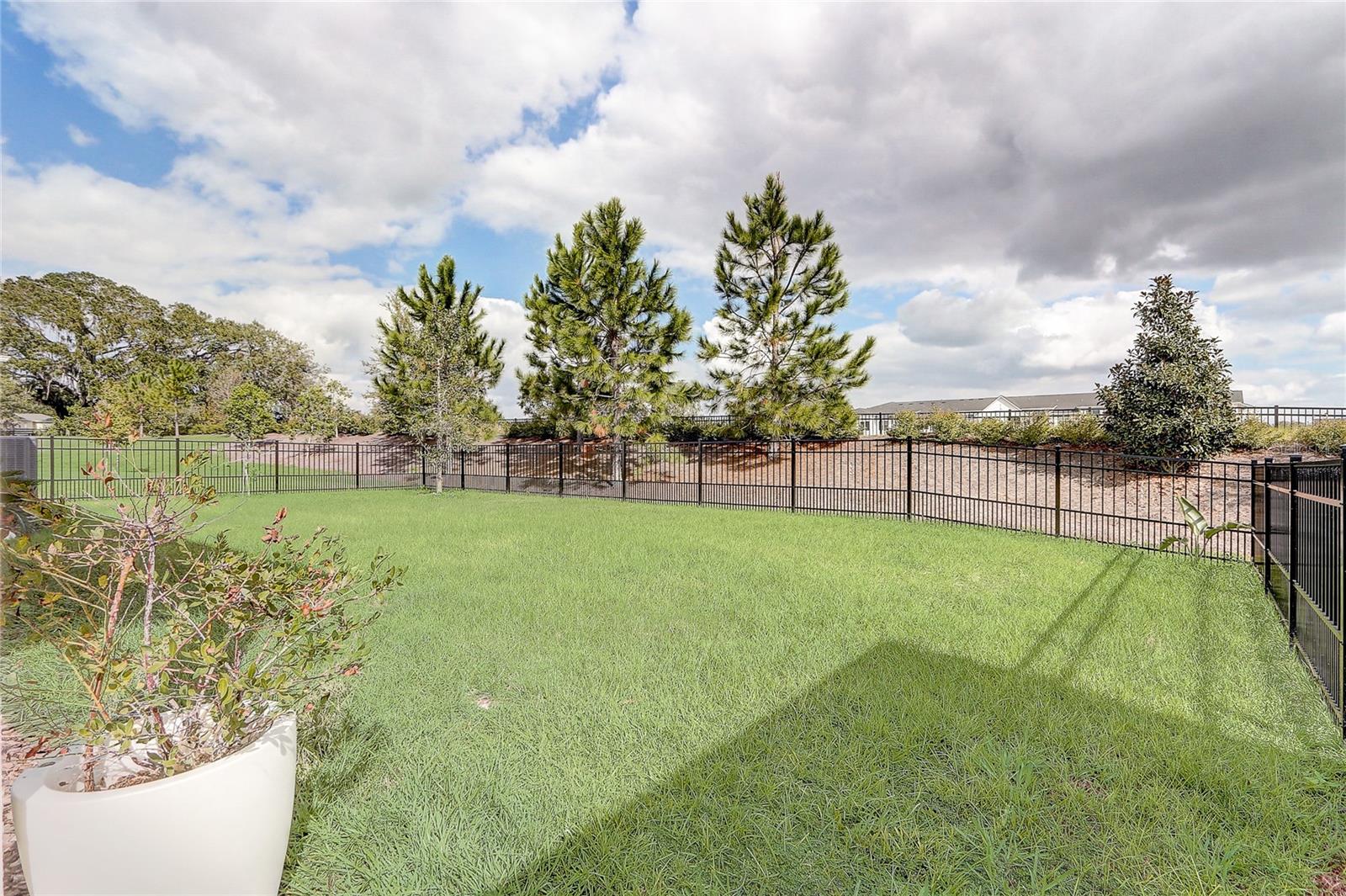 Image 22 of 29 For 7889 Penrose Place