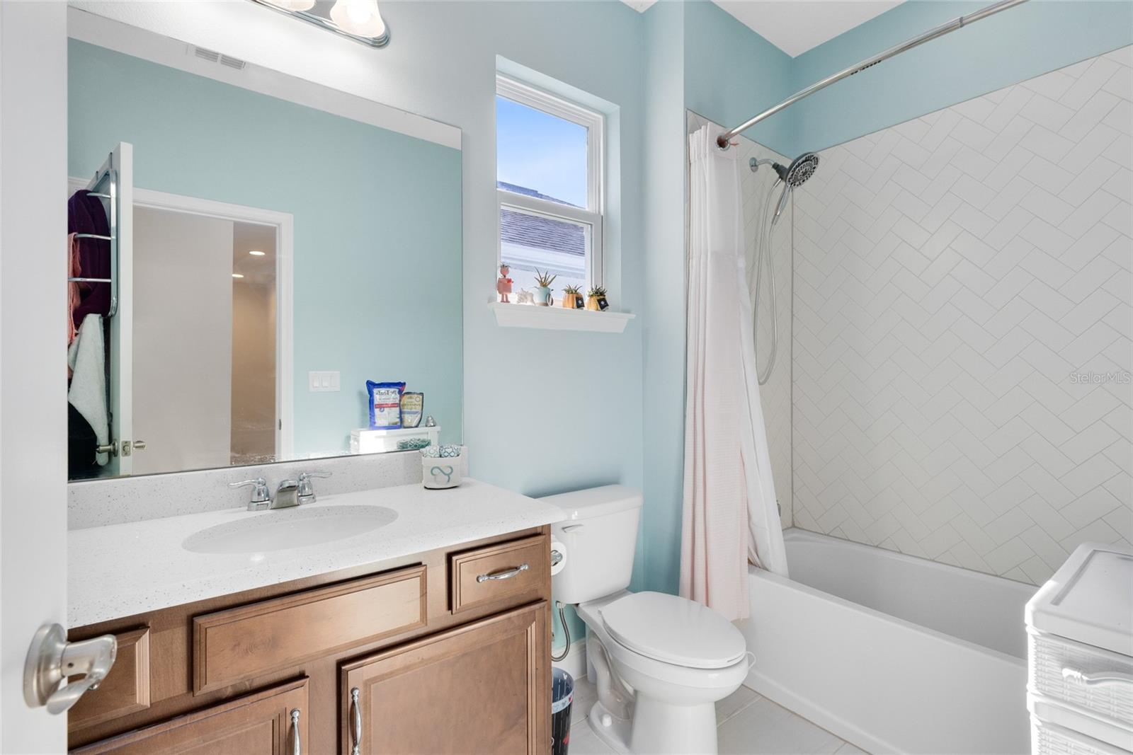 Image 18 of 40 For 16377 Orange Seed Lane