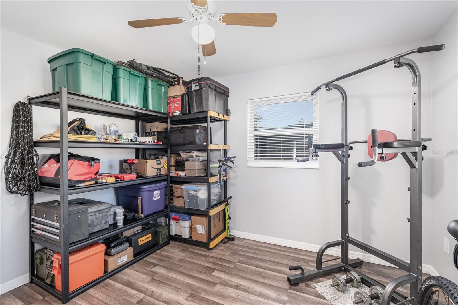 Image 18 of 23 For 27 Sandpiper Street