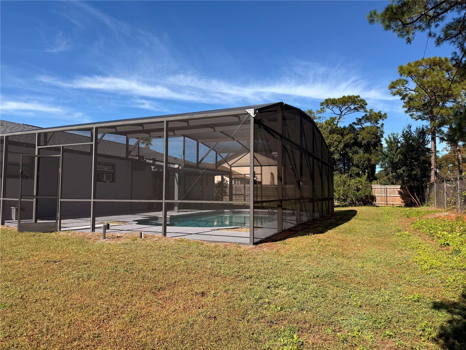 Image 10 of 39 For 1617 Green Meadow Lane