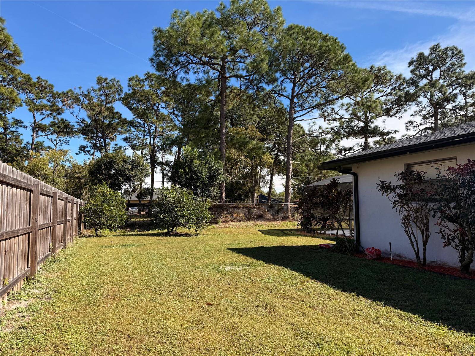 Image 12 of 39 For 1617 Green Meadow Lane