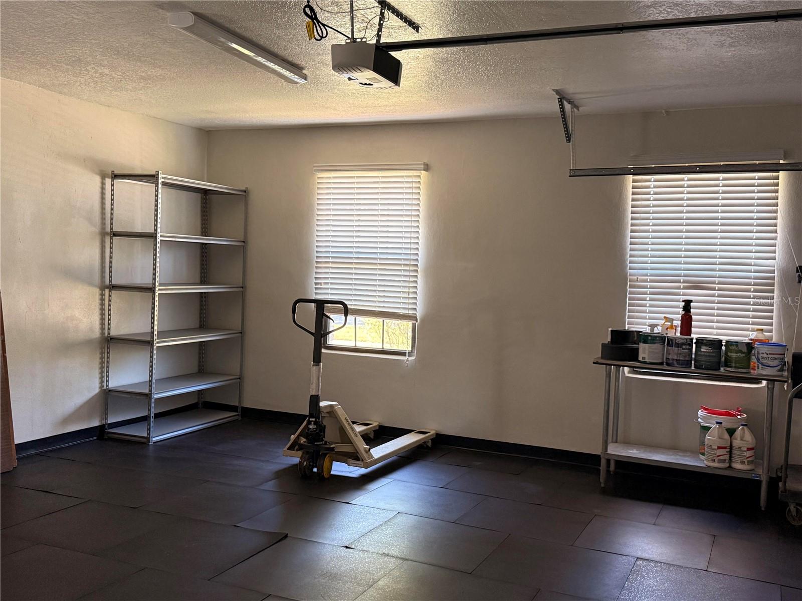 Image 25 of 39 For 1617 Green Meadow Lane