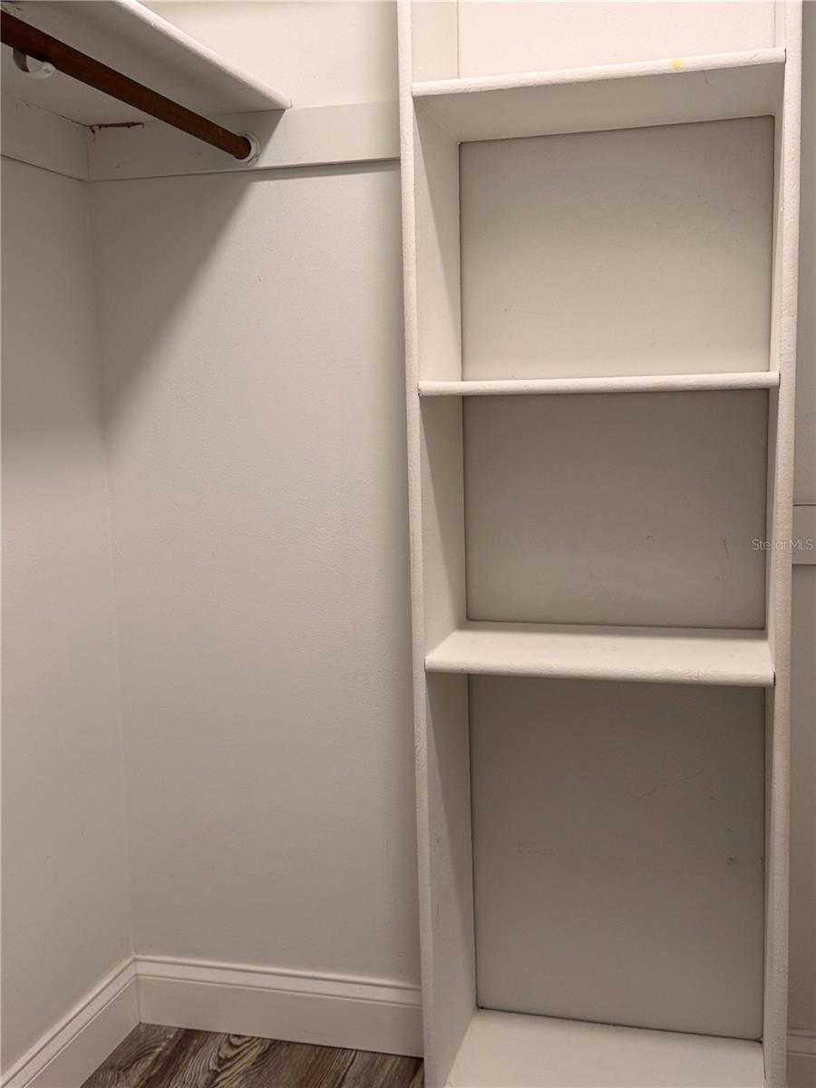 Image 33 of 39 For 1617 Green Meadow Lane