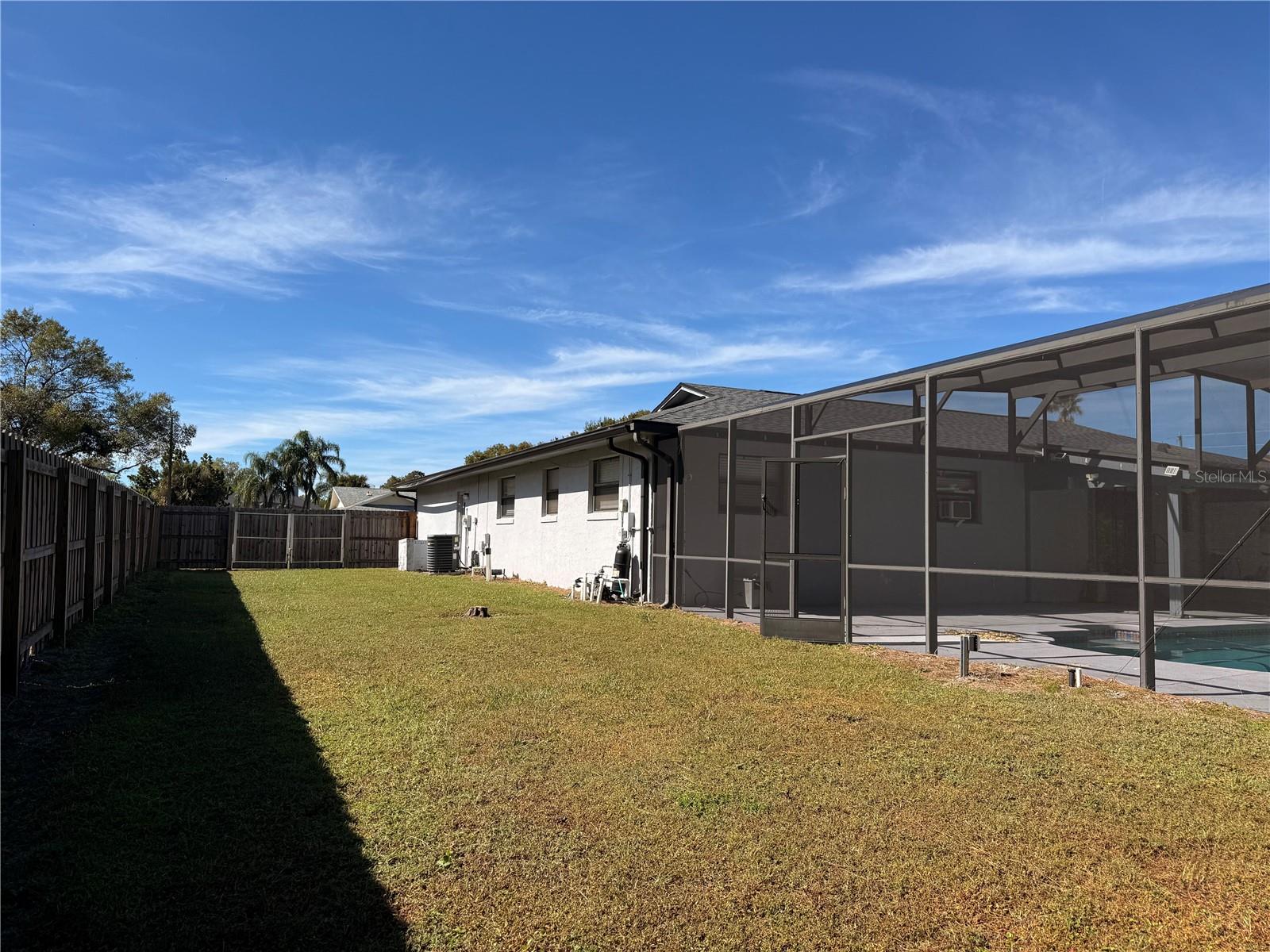 Image 9 of 39 For 1617 Green Meadow Lane