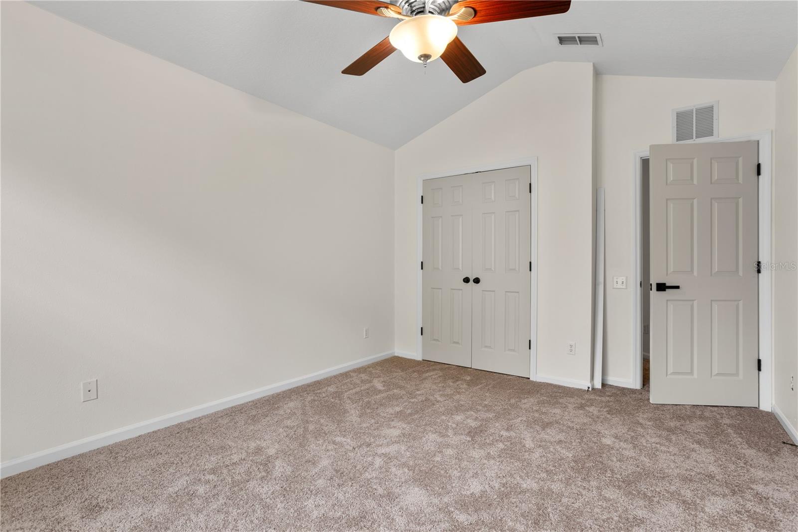 Image 22 of 31 For 1524 Florentino Lane