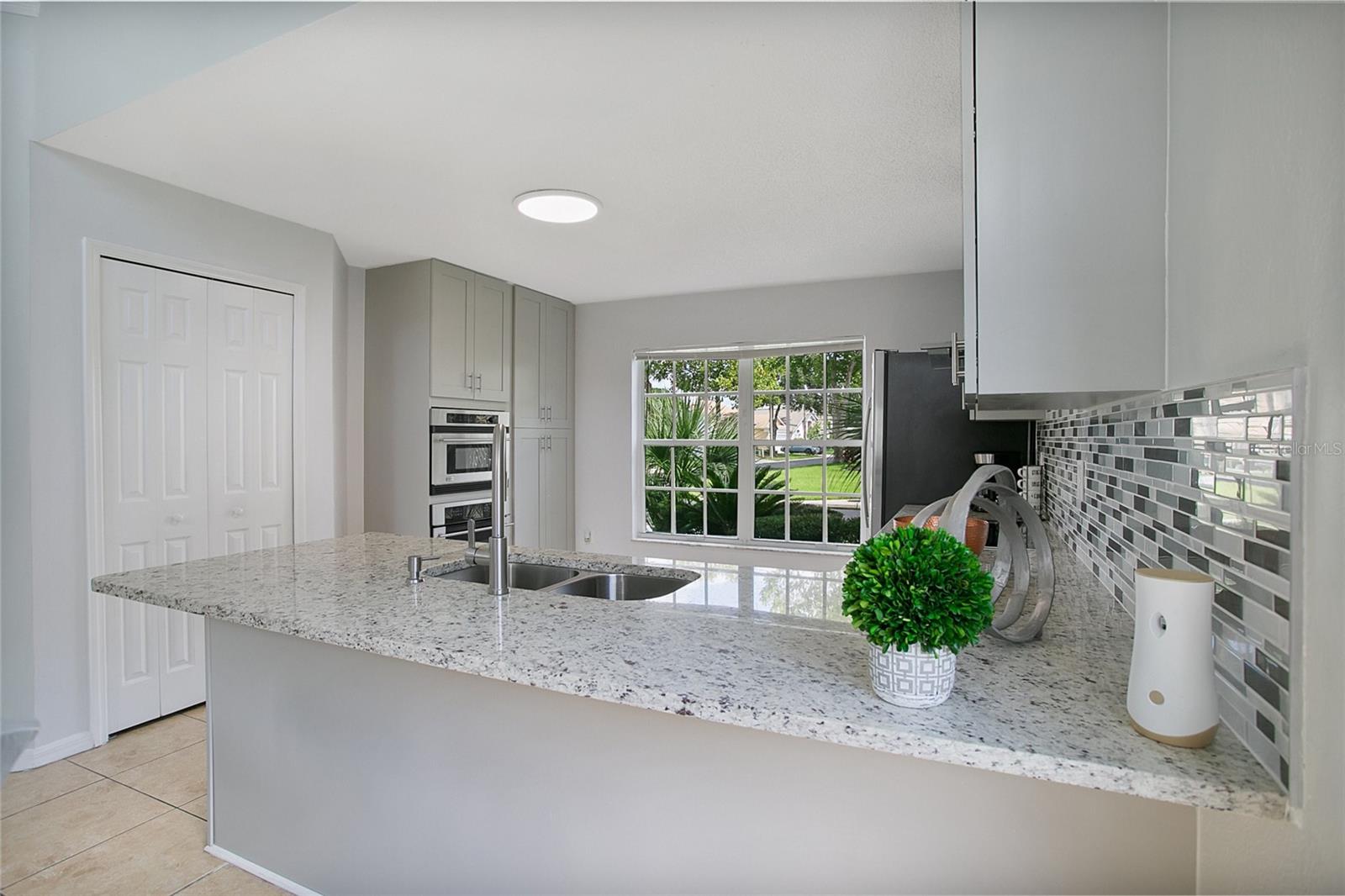 Image 13 of 45 For 316 Buckingham Circle