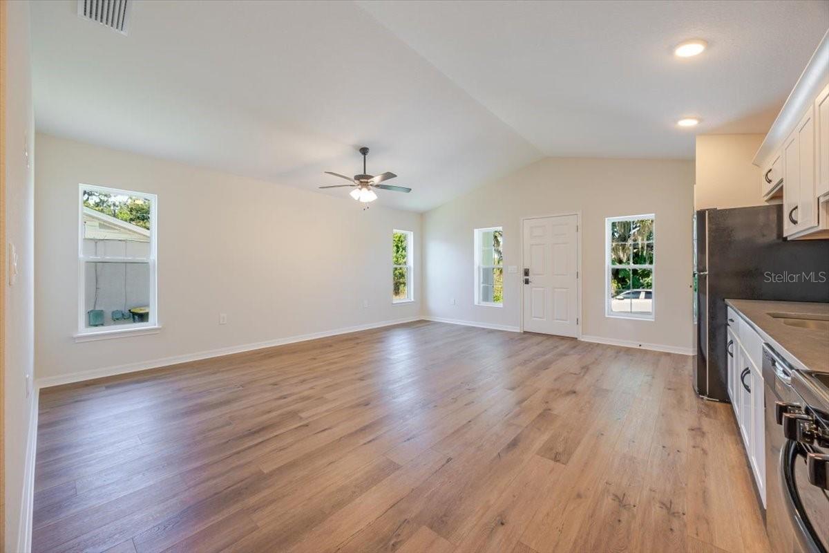 Image 12 of 26 For 1162 Fairway Drive