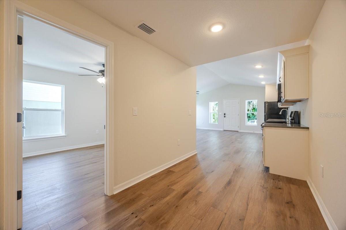 Image 14 of 26 For 1162 Fairway Drive