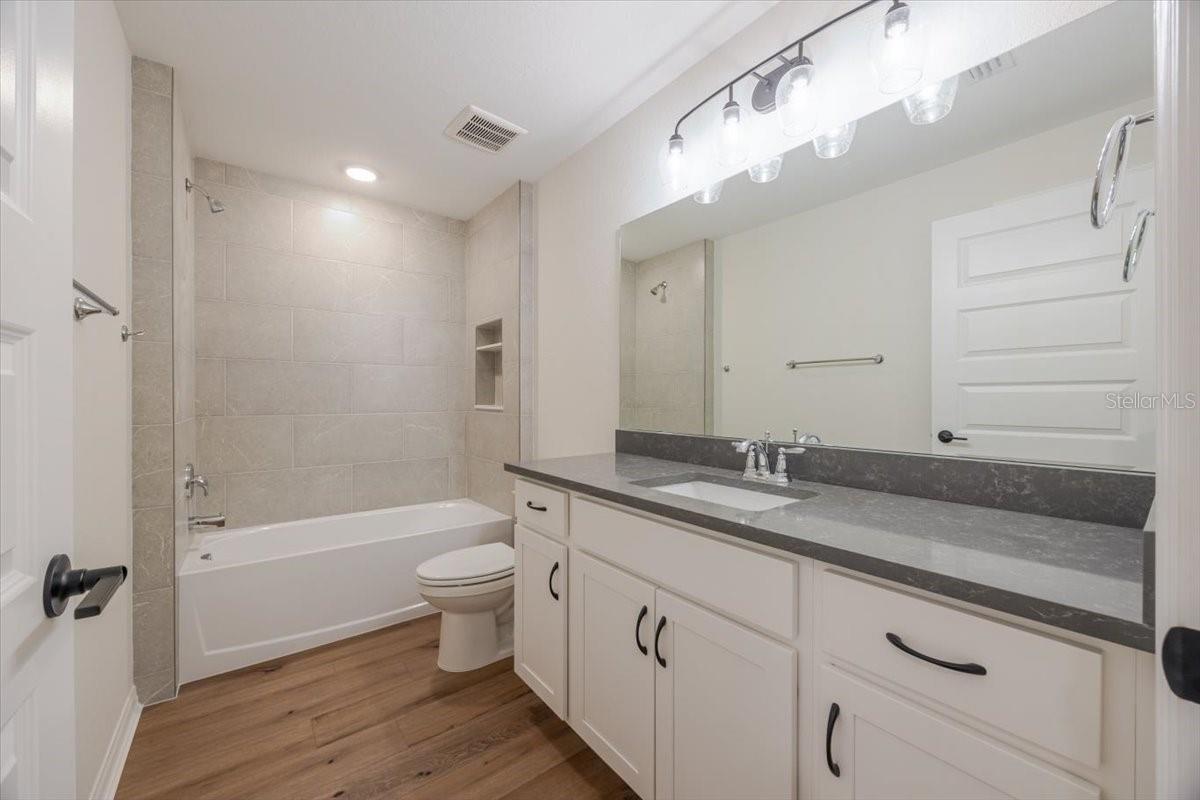 Image 17 of 26 For 1162 Fairway Drive