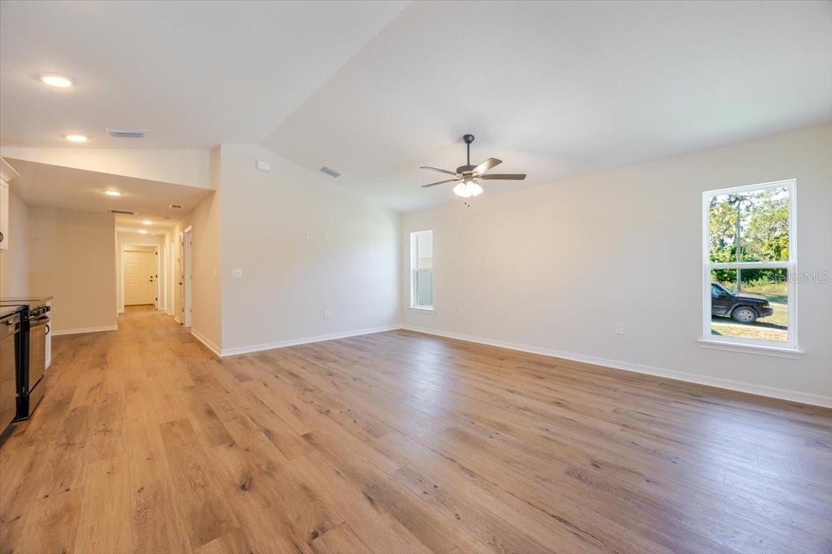 Image 8 of 26 For 1162 Fairway Drive