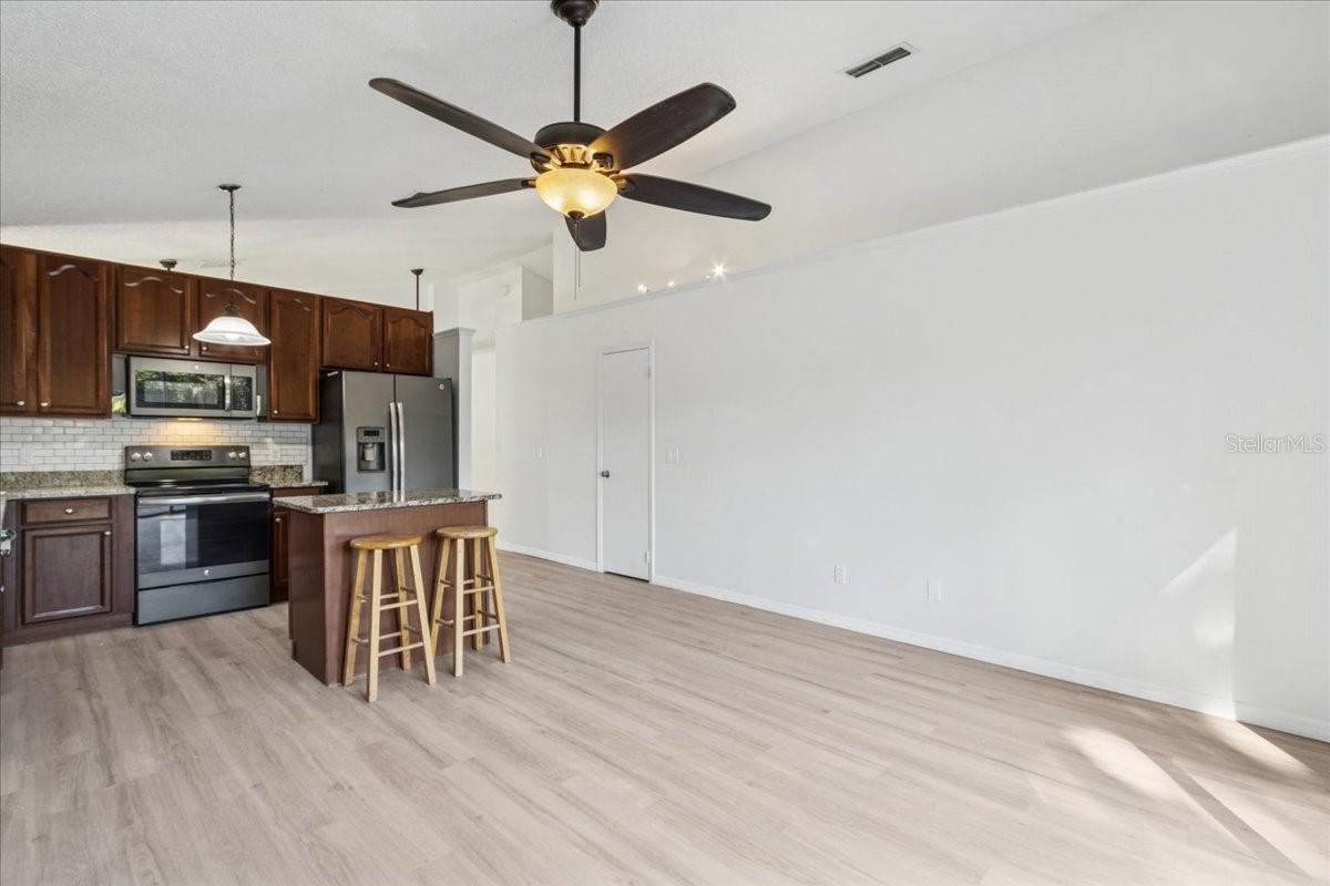 Image 20 of 50 For 1860 Greenbrook Court