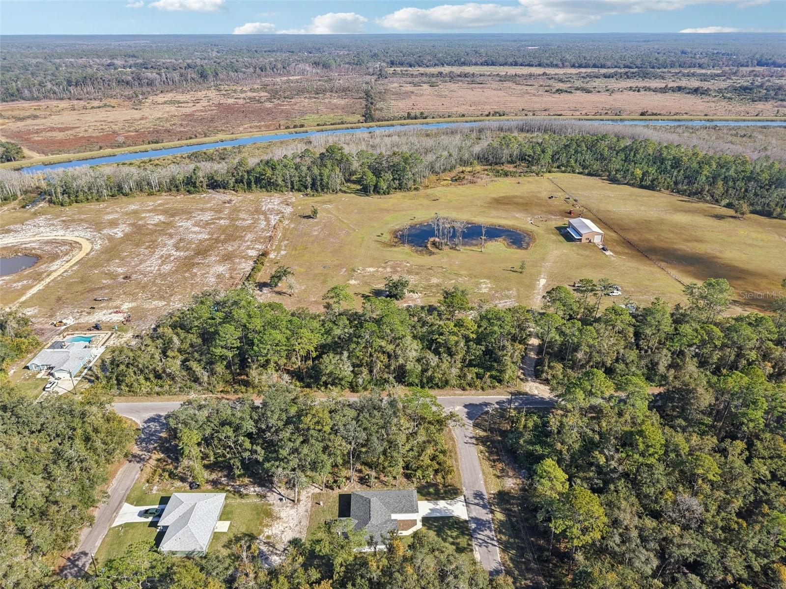 Image 26 of 27 For 3 Sequoia Drive Trace