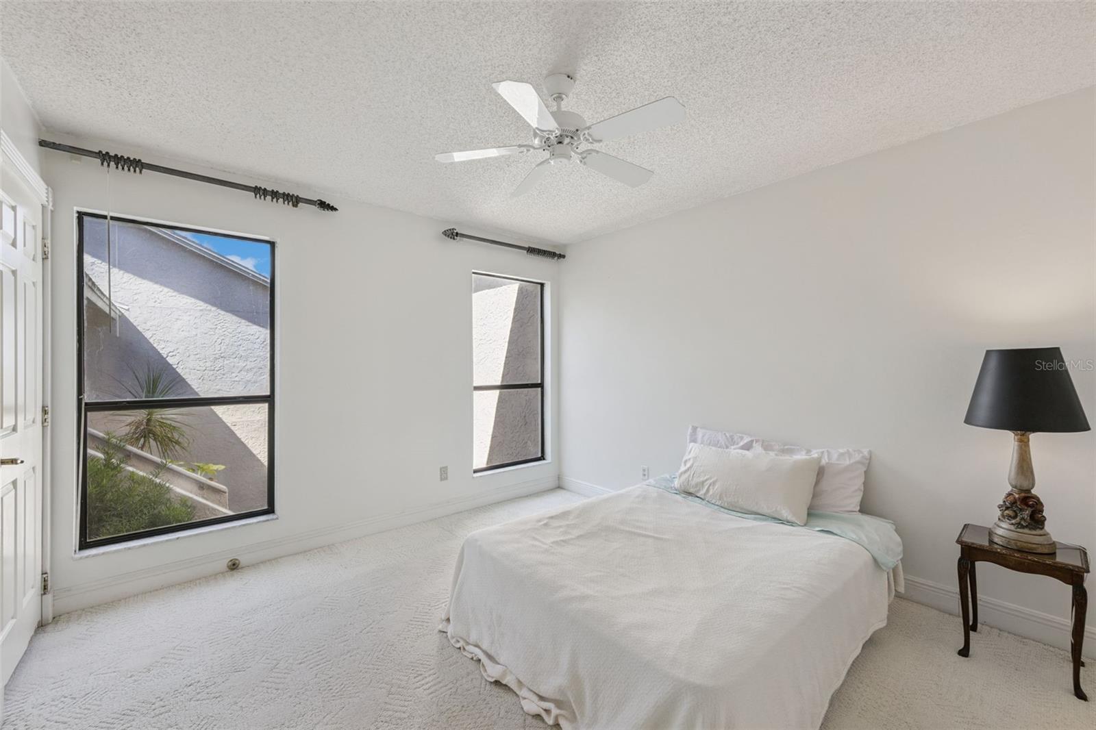 Image 7 of 12 For 300 Shadowbay Boulevard 204