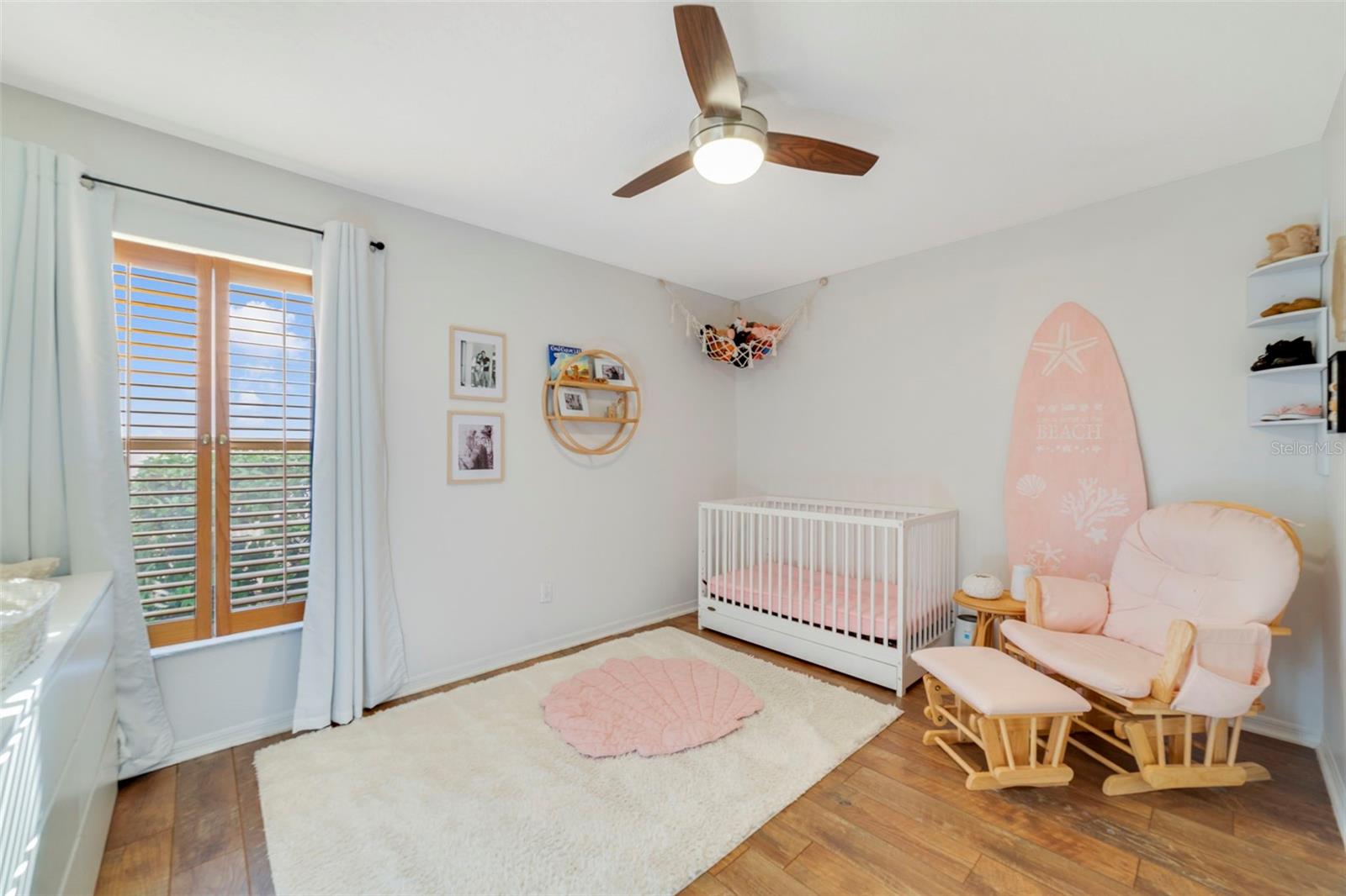 Image 13 of 30 For 14301 Roxshire Drive