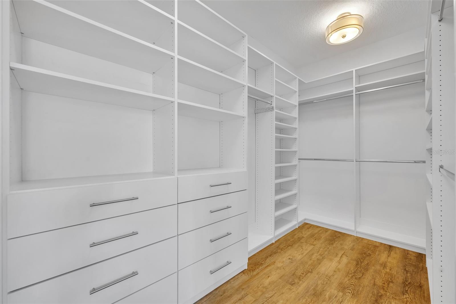 Image 18 of 33 For 1448 Rushing Rapids Way