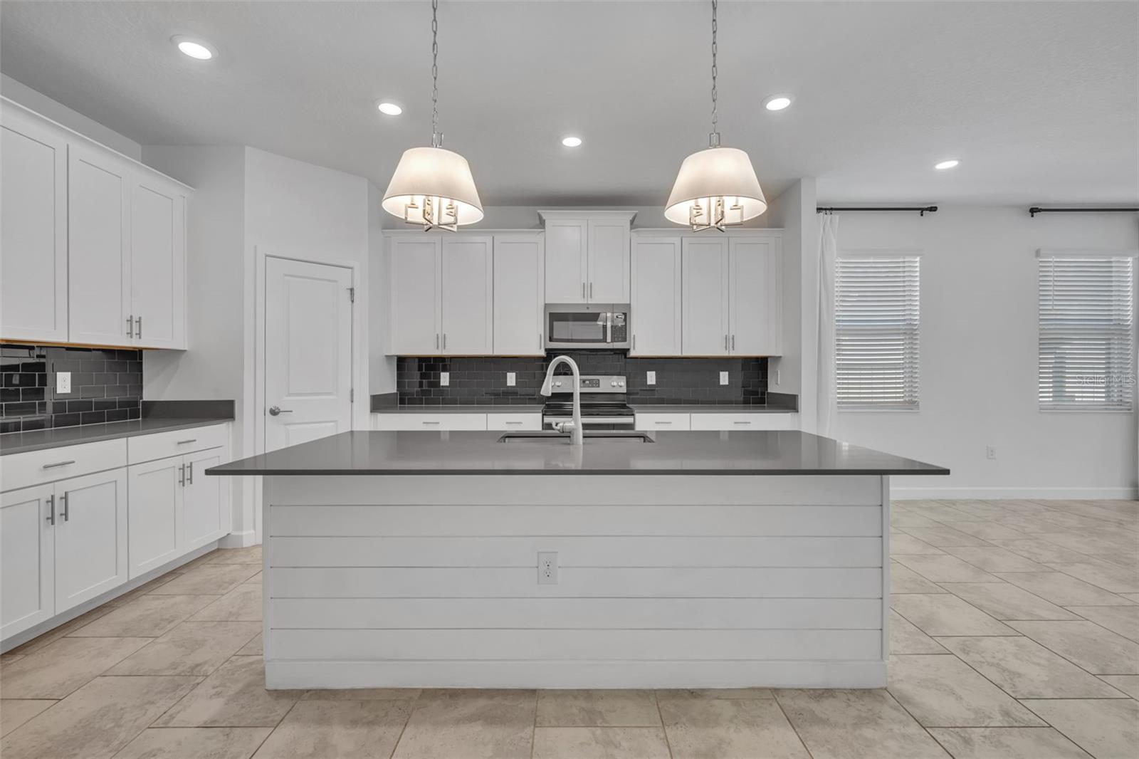 Image 8 of 33 For 1448 Rushing Rapids Way