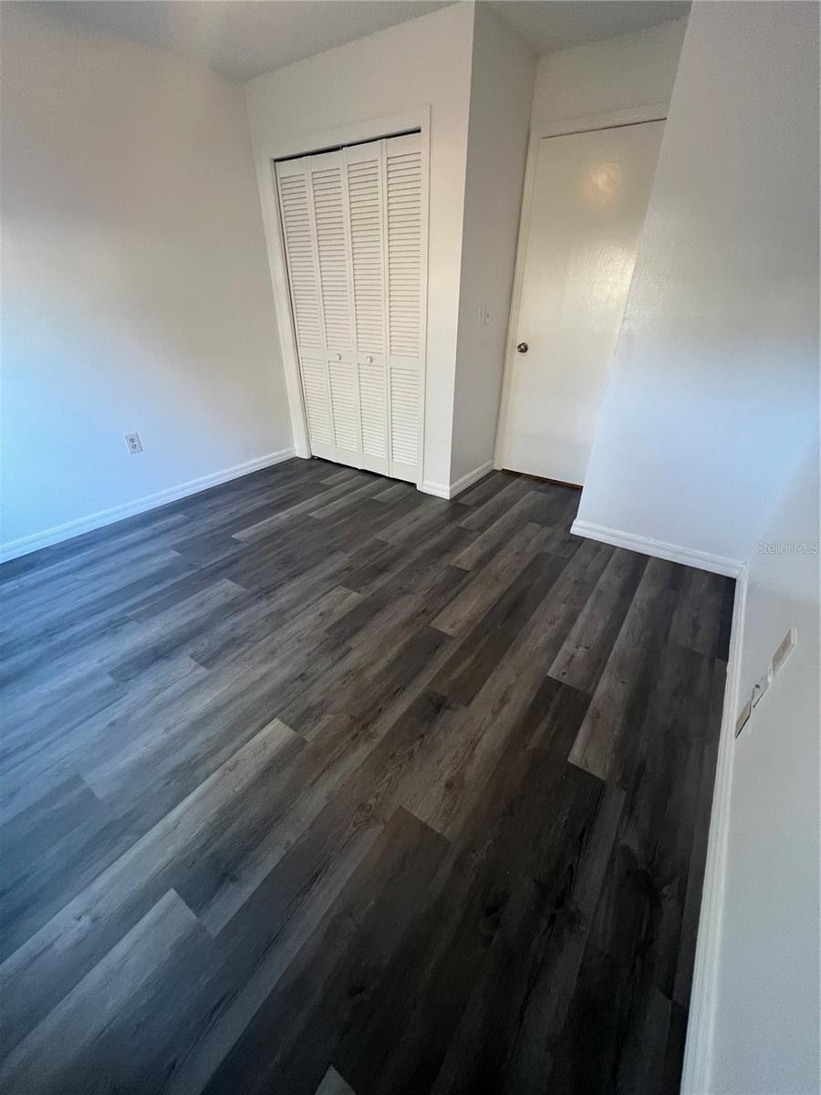 Image 31 of 31 For 667 Lake Dexter Circle