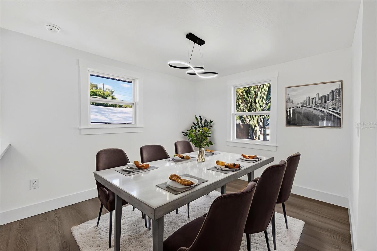 Image 23 of 83 For 2409 Garbelia Avenue