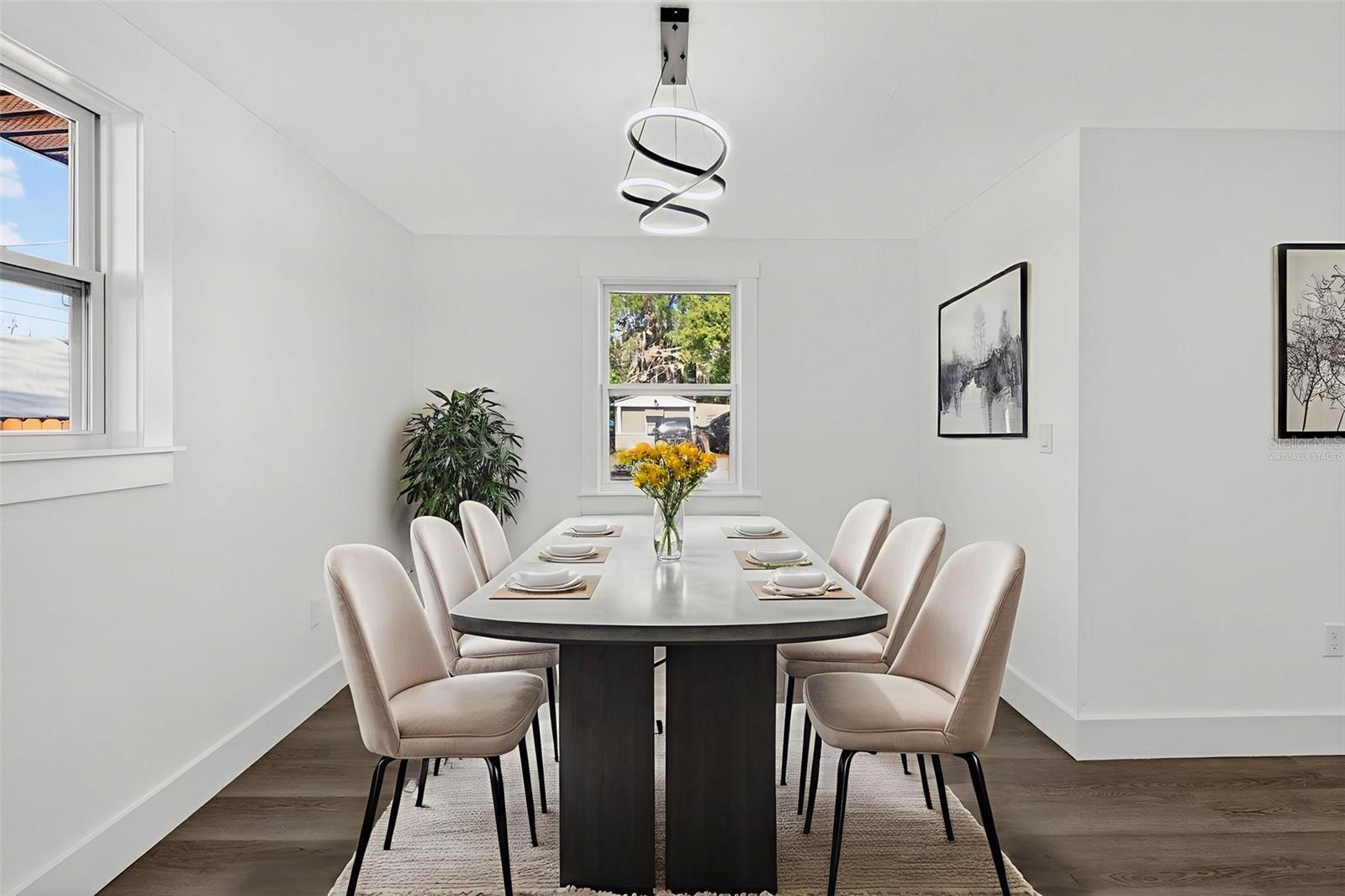 Image 25 of 83 For 2409 Garbelia Avenue