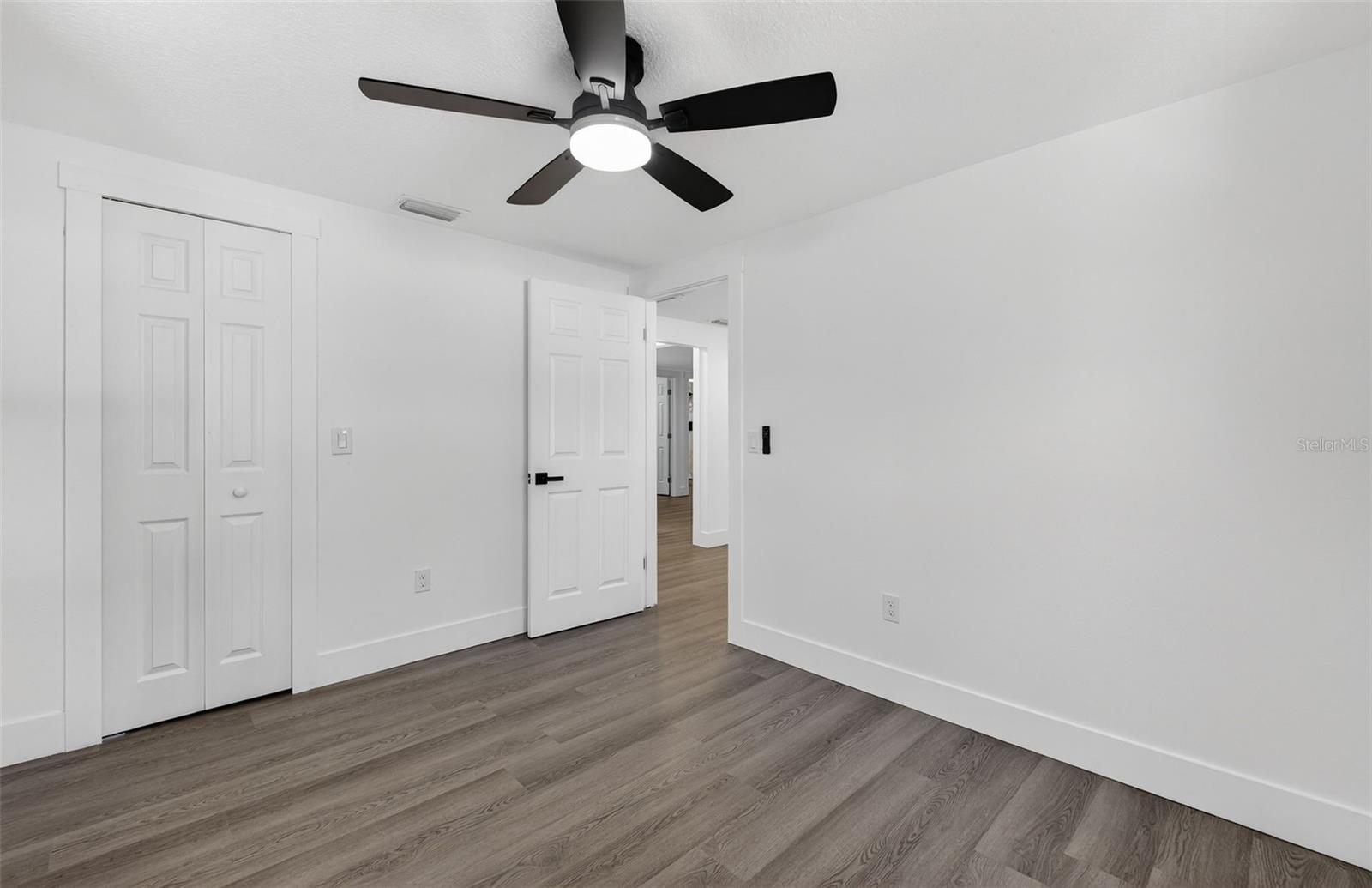 Image 48 of 83 For 2409 Garbelia Avenue