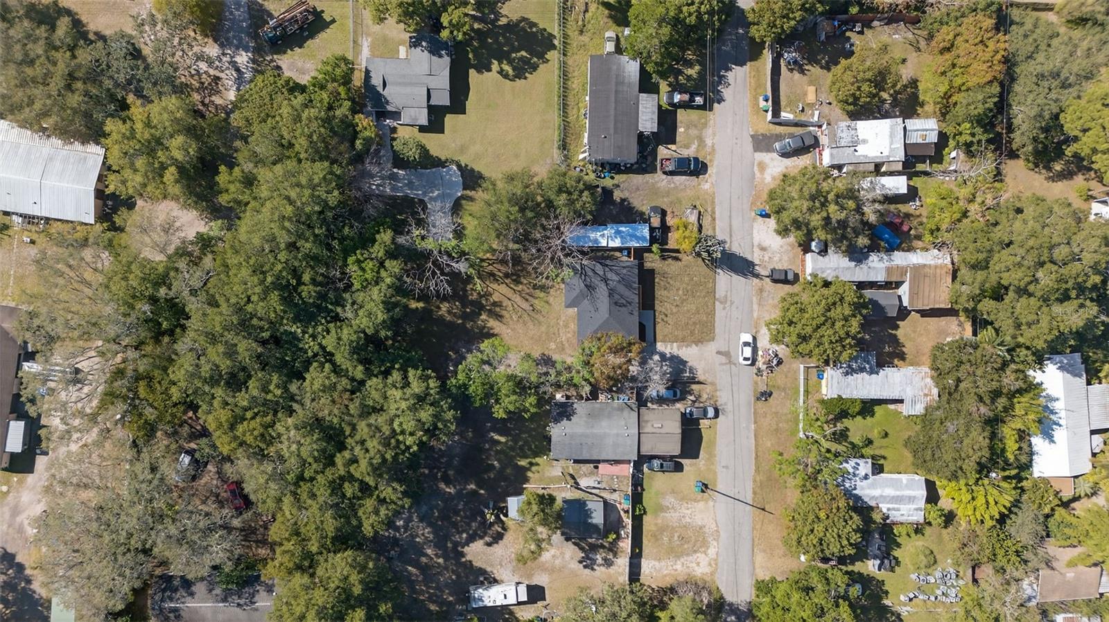 Image 66 of 83 For 2409 Garbelia Avenue