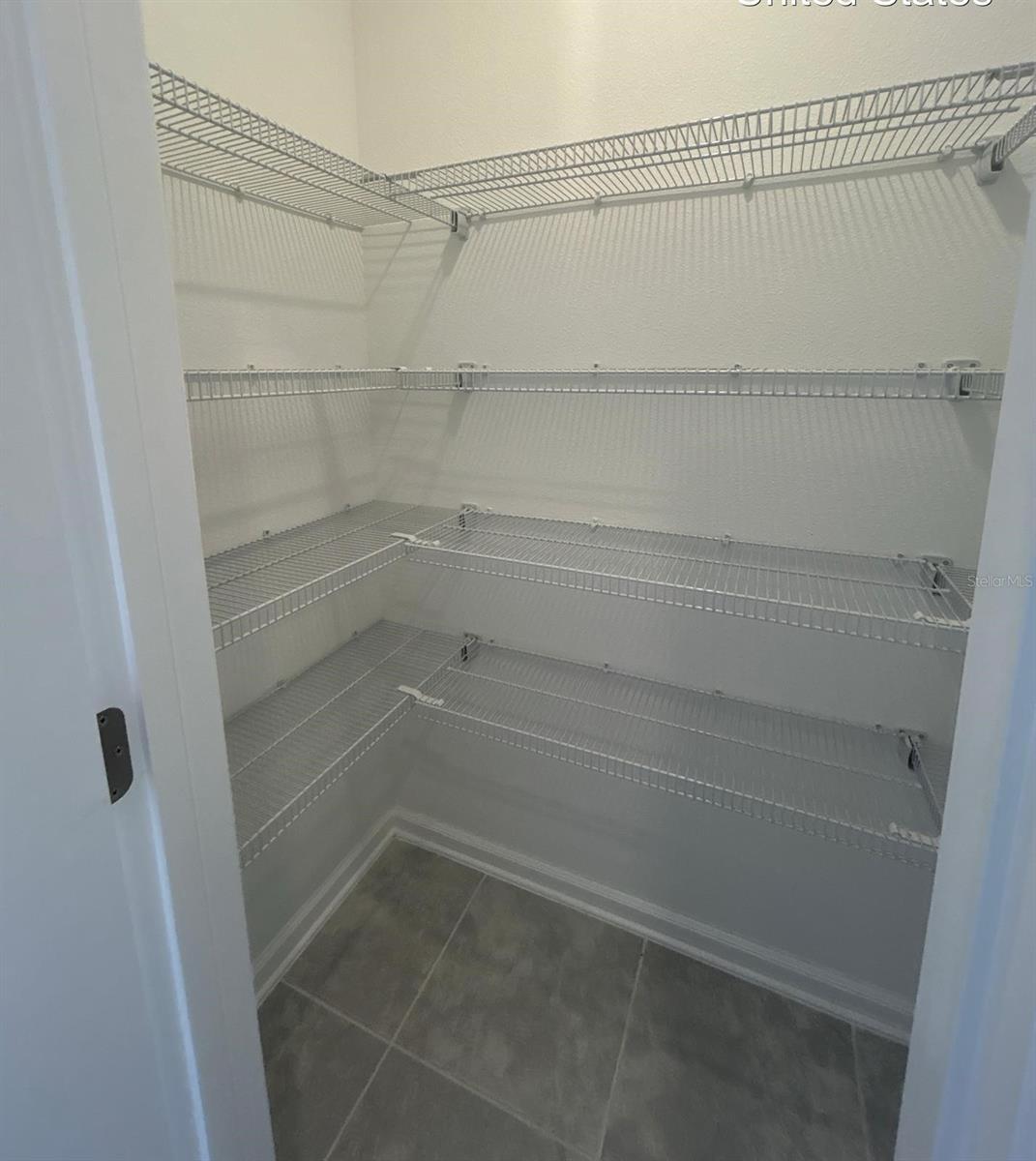 Image 9 of 17 For 2761 Armstrong Avenue