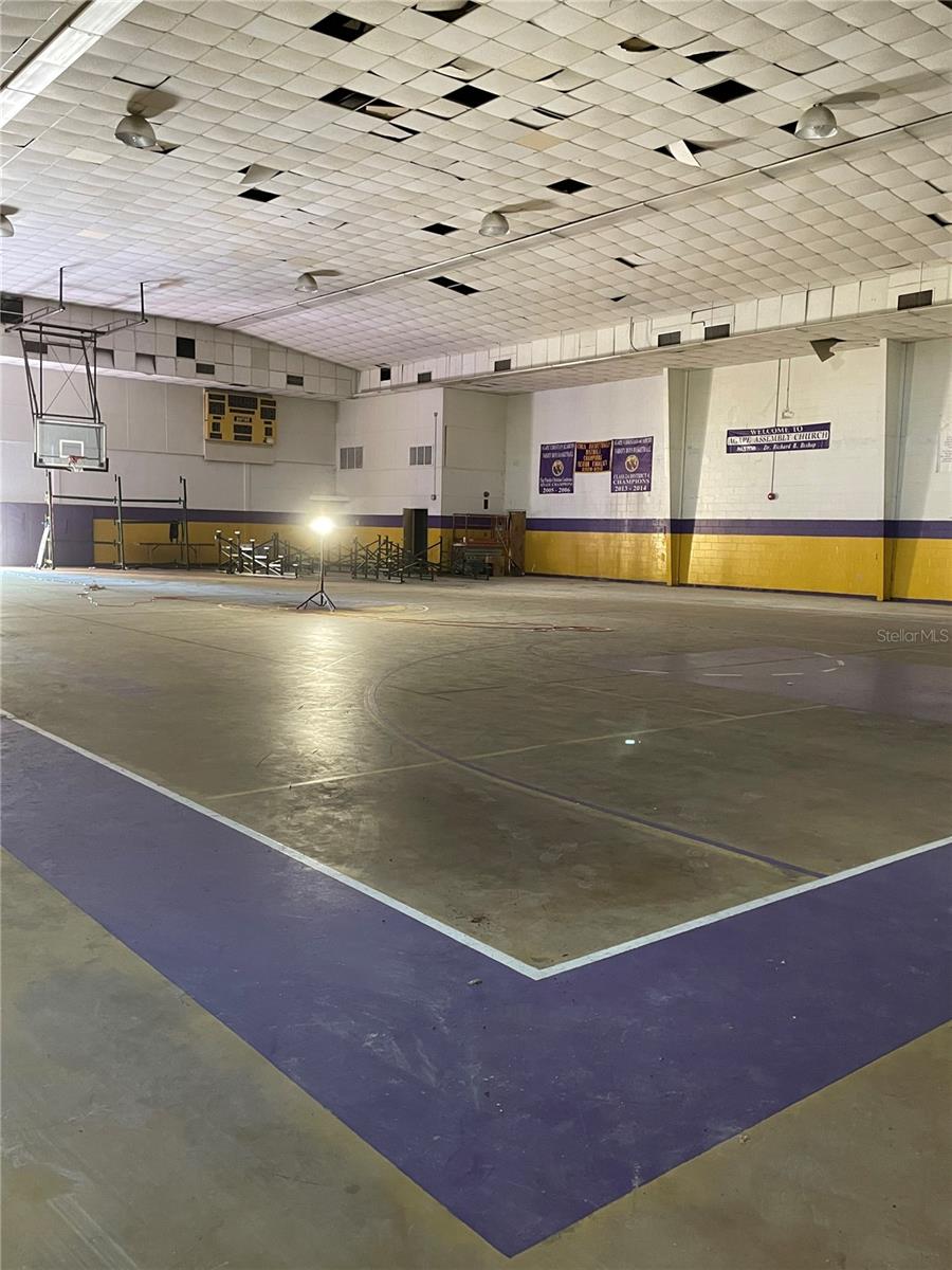 Image 3 of 10 For 2425 Hiawassee Road