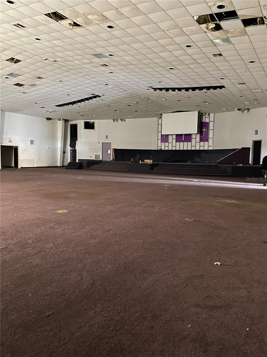 Image 4 of 10 For 2425 Hiawassee Road