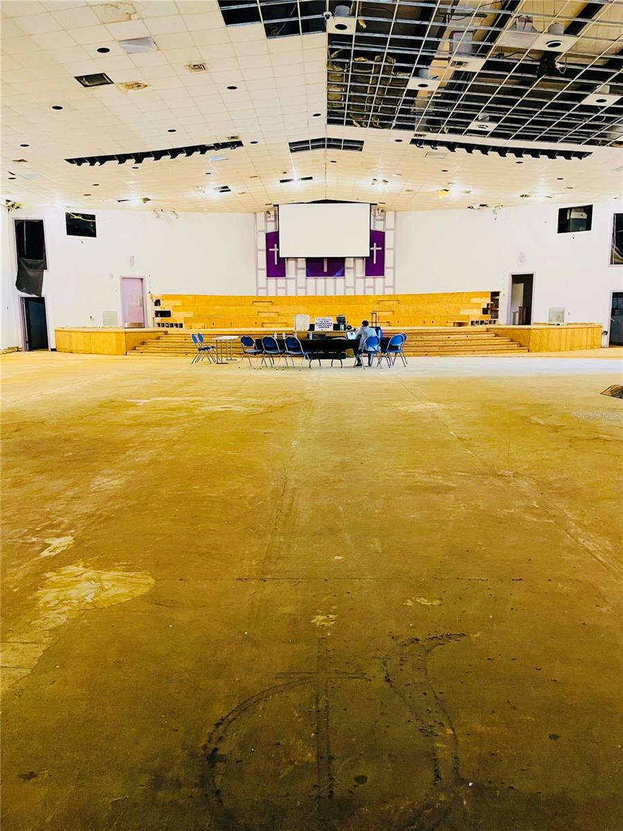 Image 6 of 10 For 2425 Hiawassee Road