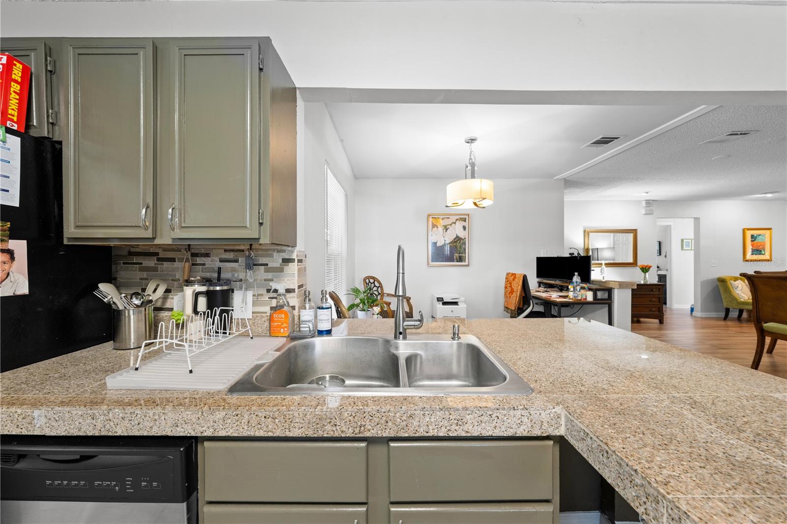 Image 14 of 47 For 8 Wood Street