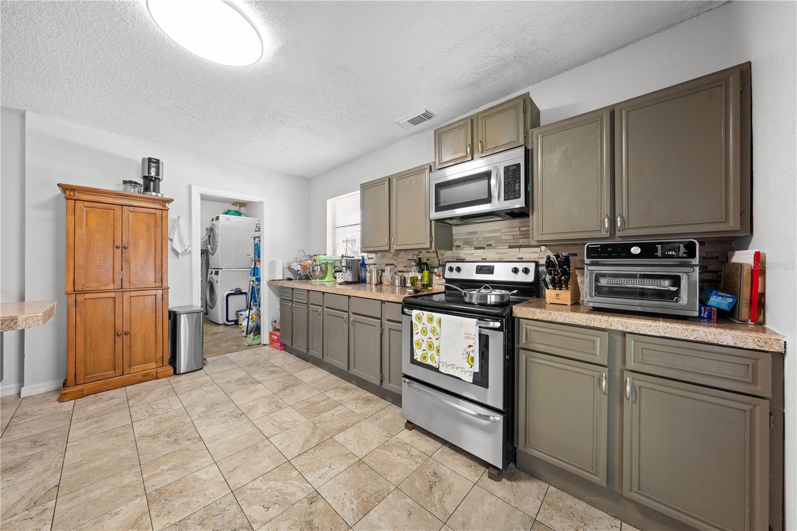 Image 15 of 47 For 8 Wood Street