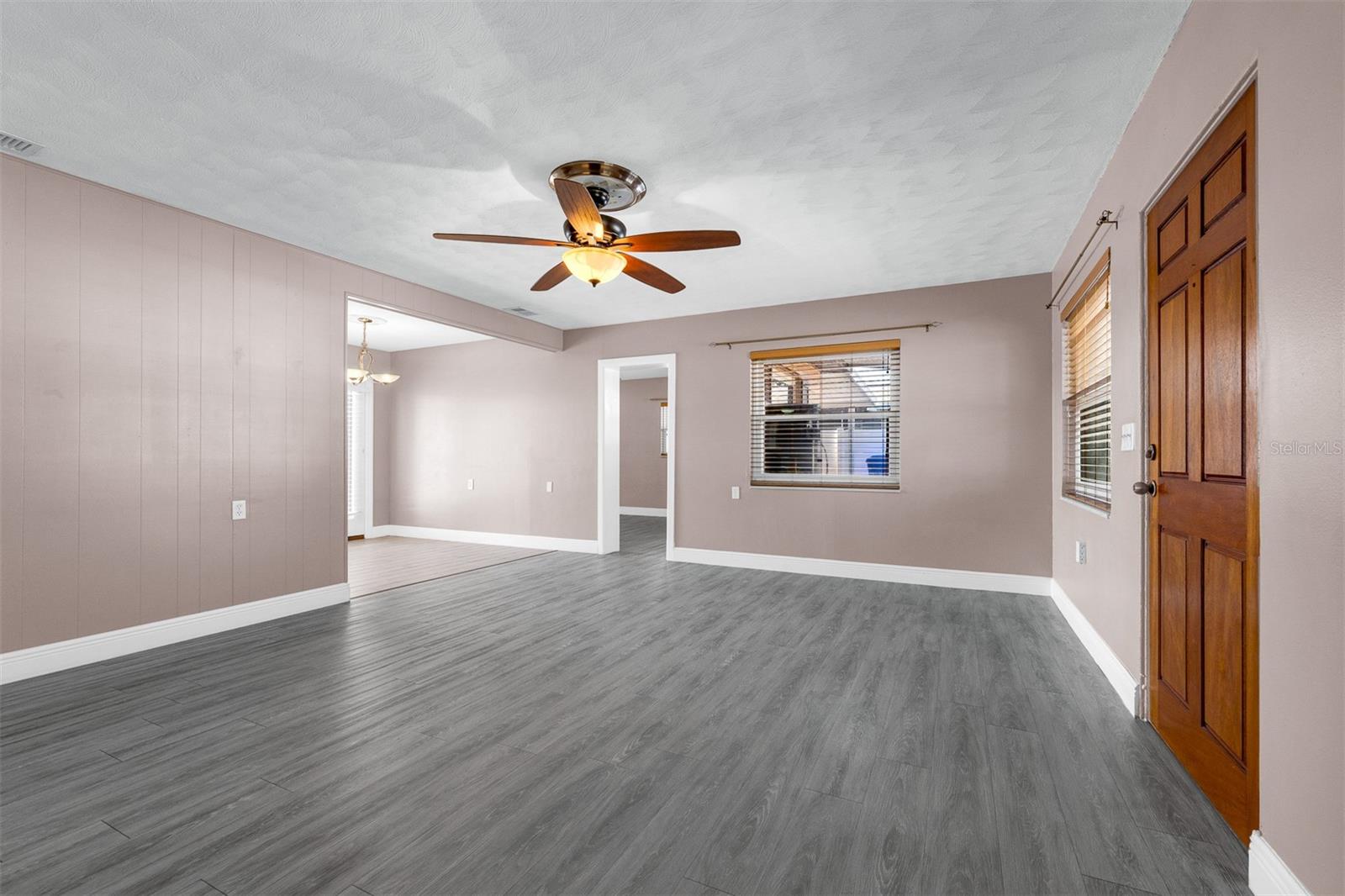 Image 7 of 29 For 2342 Virginia Drive