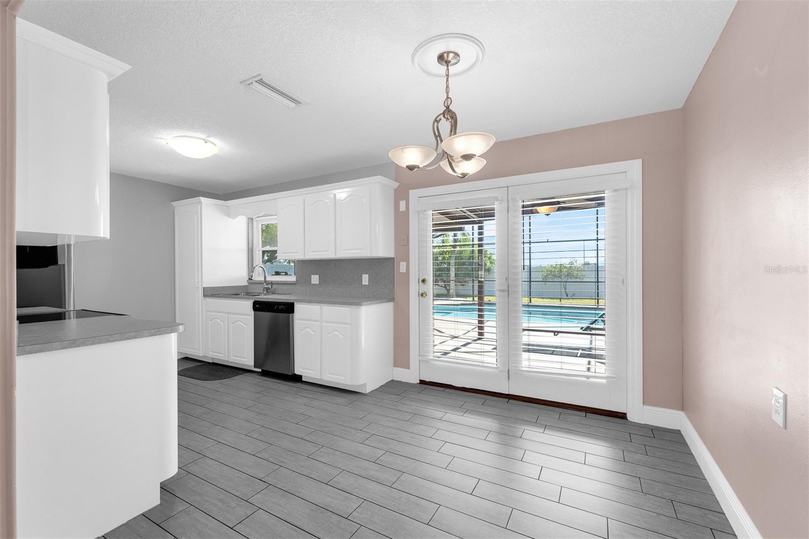 Image 8 of 29 For 2342 Virginia Drive