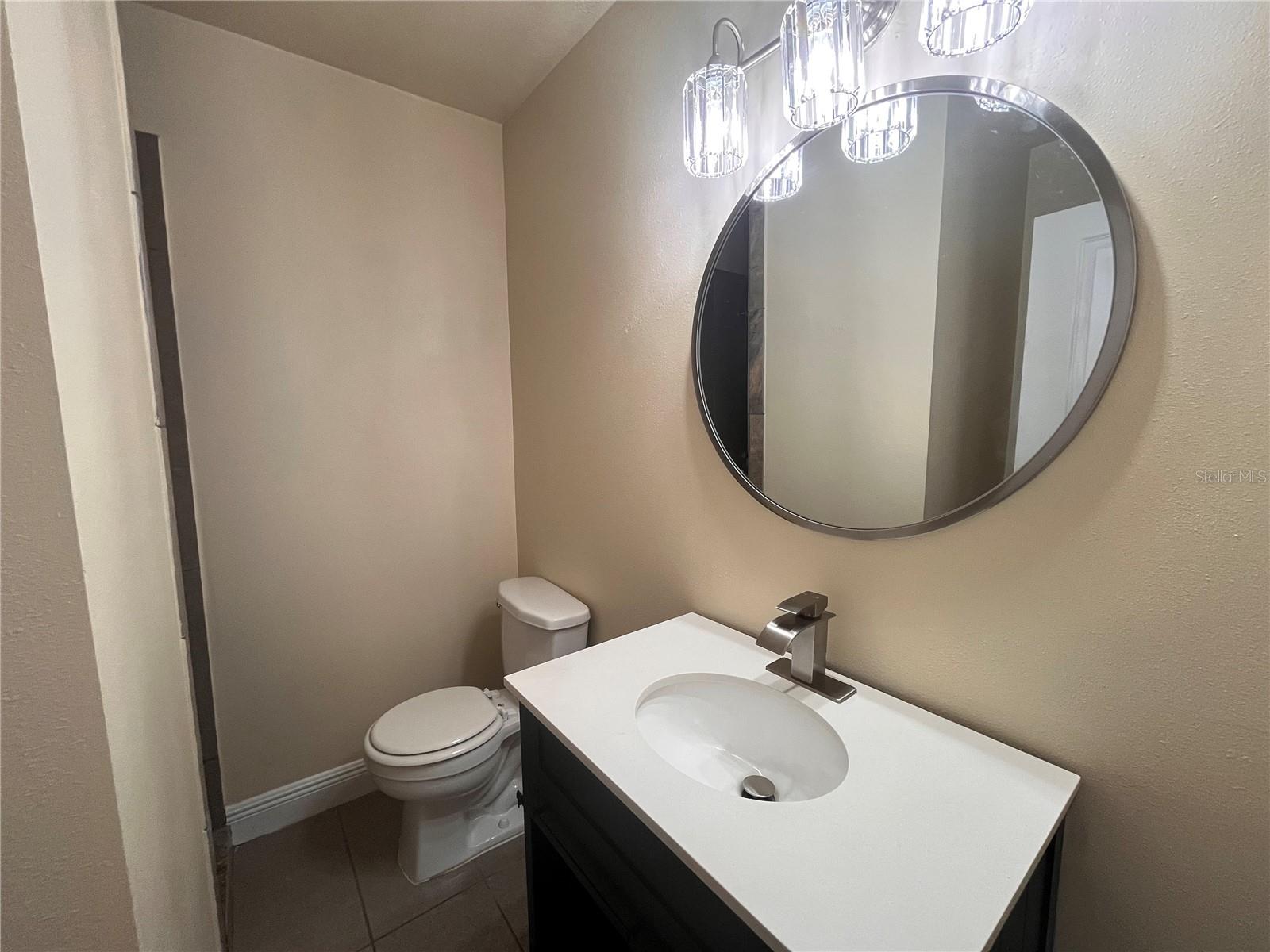 Image 13 of 27 For 230 Center Street