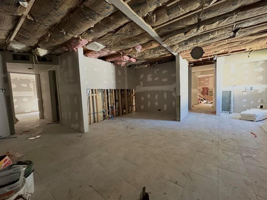 Image 2 of 7 For 7066 54th Avenue N