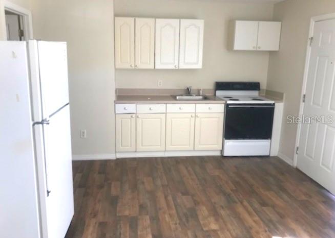 Image 8 of 12 For 825 Washington Palm Loop Lockout Un