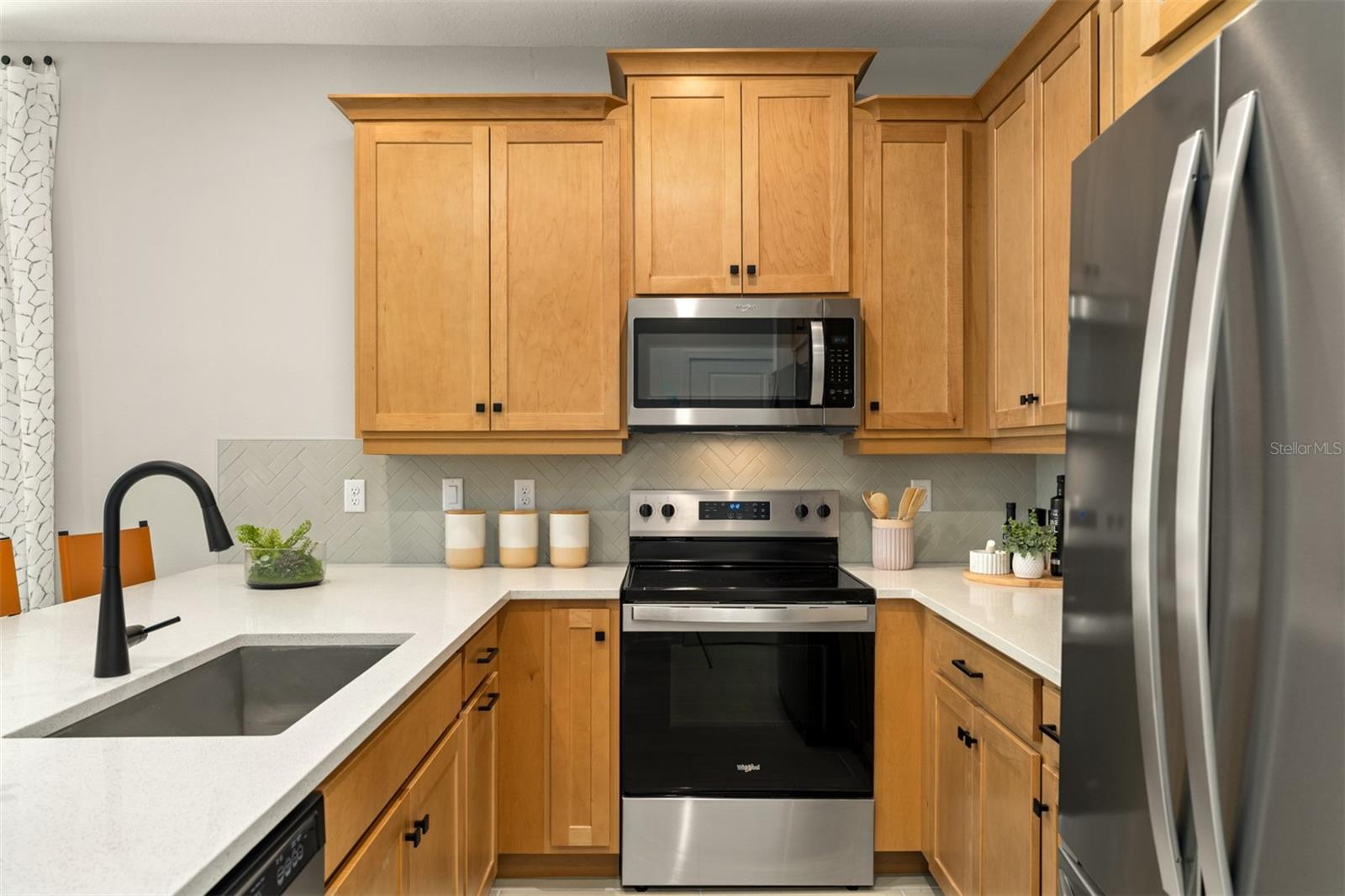 Image 10 of 18 For 9860 Walkway Drive