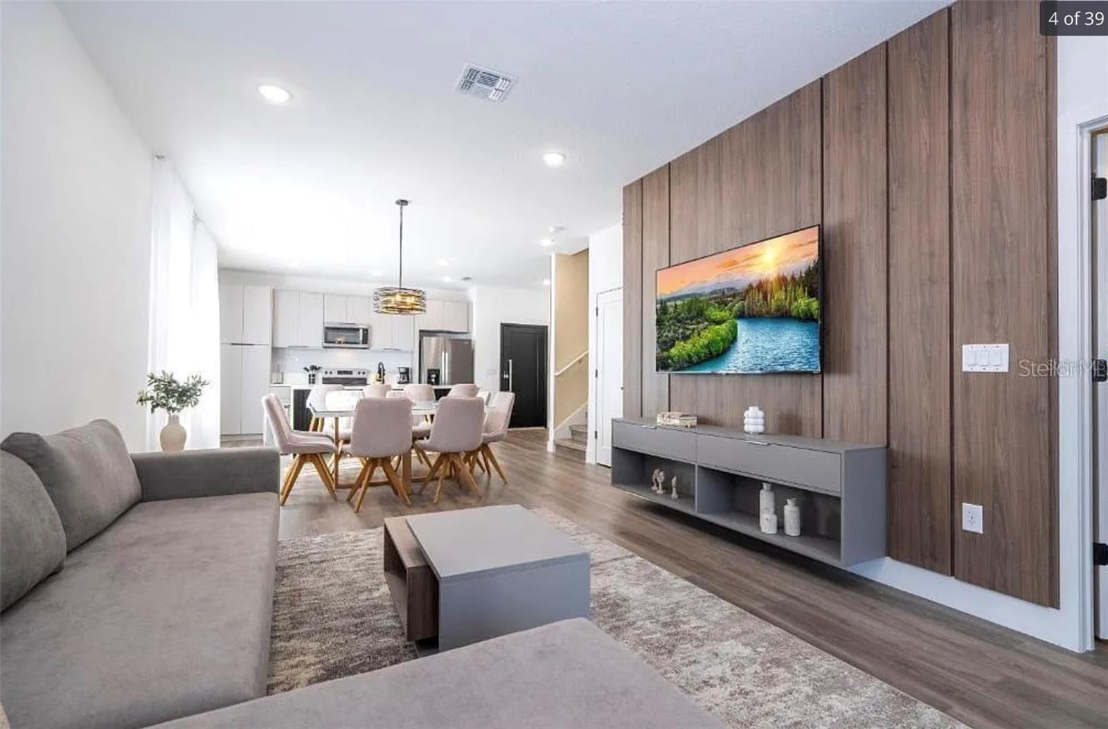 Image 3 of 21 For 9120 Boracay Court