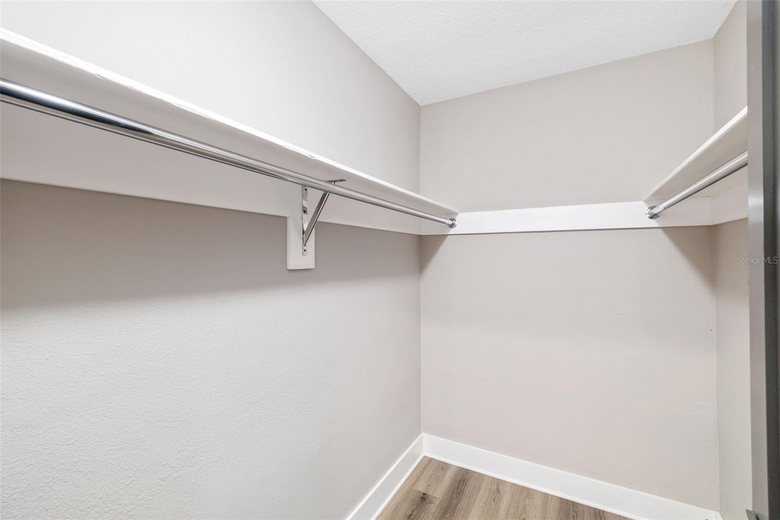 Image 27 of 29 For 1213 Lindenwood Lane